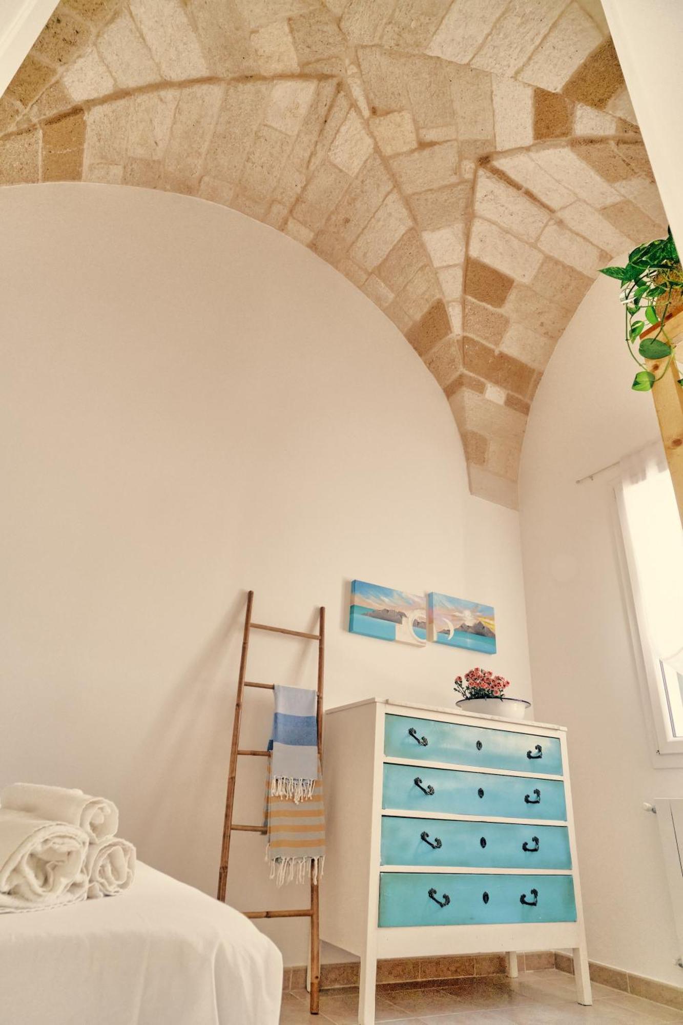 Itaca Apartment Castro  Екстериор снимка